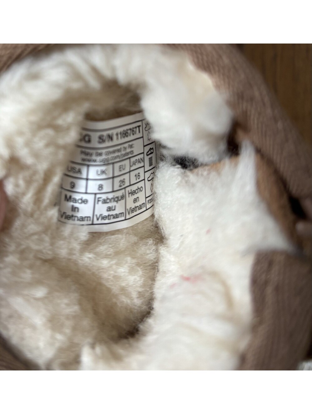 UGG kids size 9 new - - Picture 4 of 5
